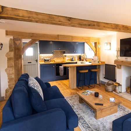 Cotswold Cottage With Hot Tub Bledington Exterior foto